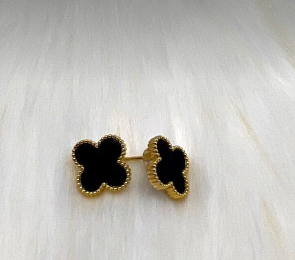 Clover Studs