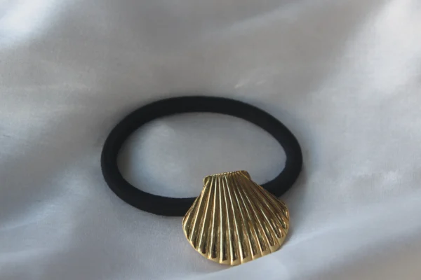 Shell Hairtie